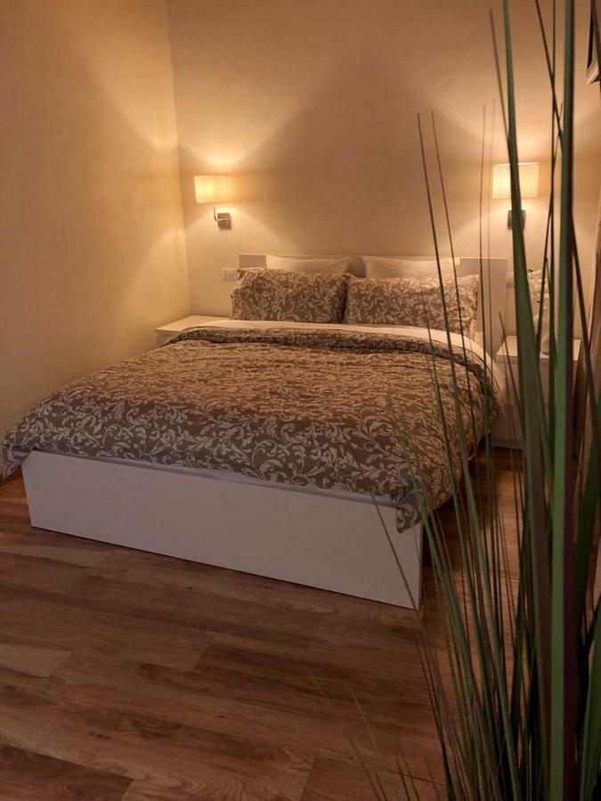 Alessia House Hotel Bagnoregio Bagian luar foto