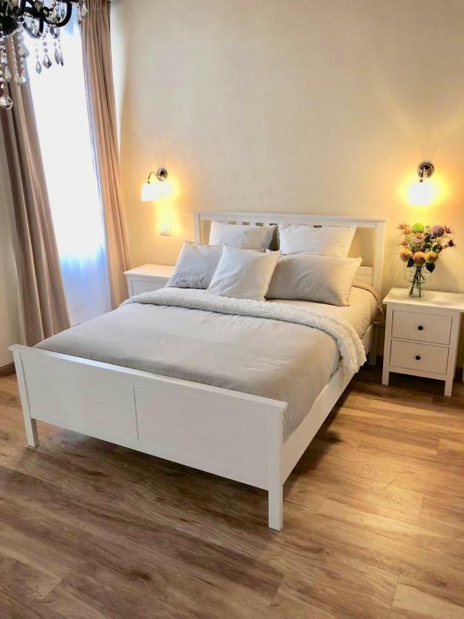 Alessia House Hotel Bagnoregio Bagian luar foto